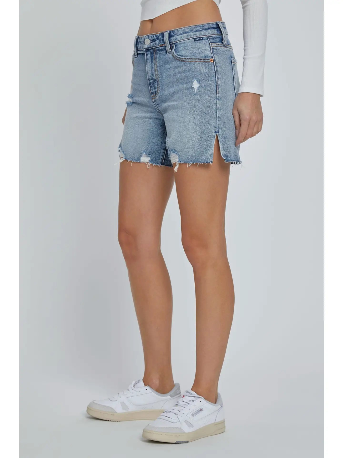 Mid-rise Midi Short with Side Slits
