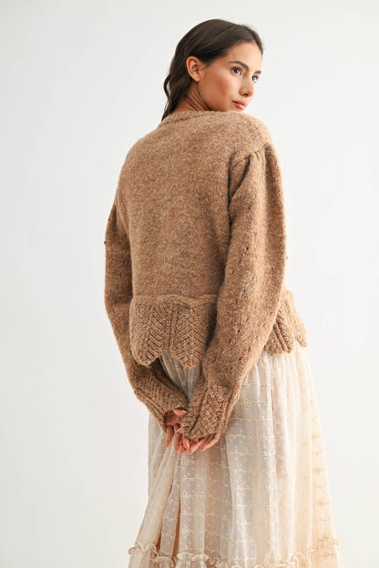 TEXTURED WOOL-BLEND CARDIGAN WITH SCALLOPED HEM